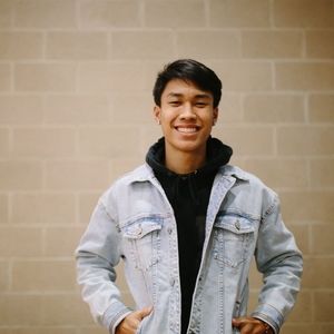 Meet your Posher, Dustin